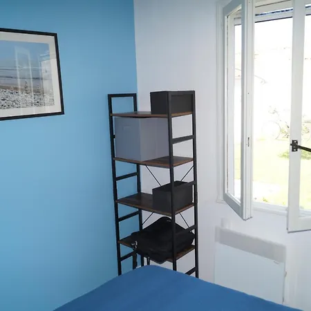 Oleron- Maison Plain Pied, 10 Pers, A 100 M. De La Plage Ferienhaus