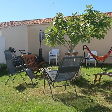 Oleron- Maison Plain Pied, 10 Pers, A 100 M. De La Plage Ferienhaus *